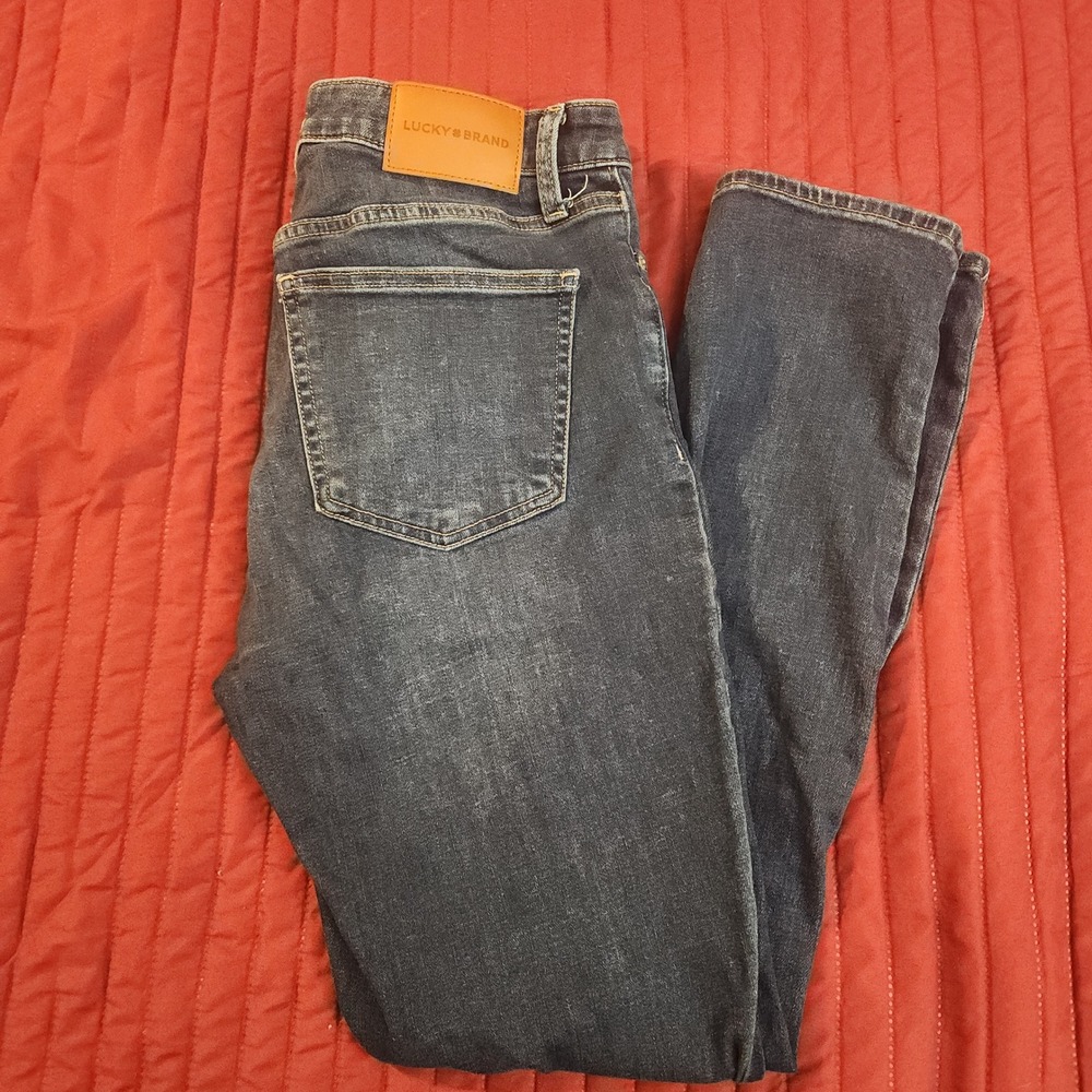 E60 Lucky Brand Womens 10/30R Dark Wash Slim Leg Denim Jeans Blue‎ Mid Rise
